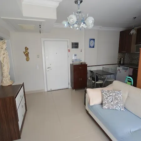 Apartment Gardenya House *